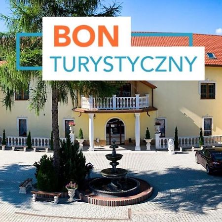 Hotel Wellness & Spa Antyczny Dwor Rudna Mala Dış mekan fotoğraf