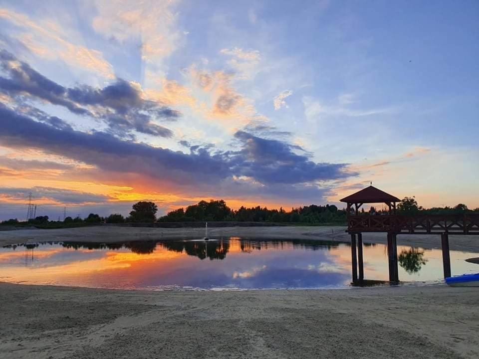 Hotel Wellness & Spa Antyczny Dwor Rudna Mala Dış mekan fotoğraf