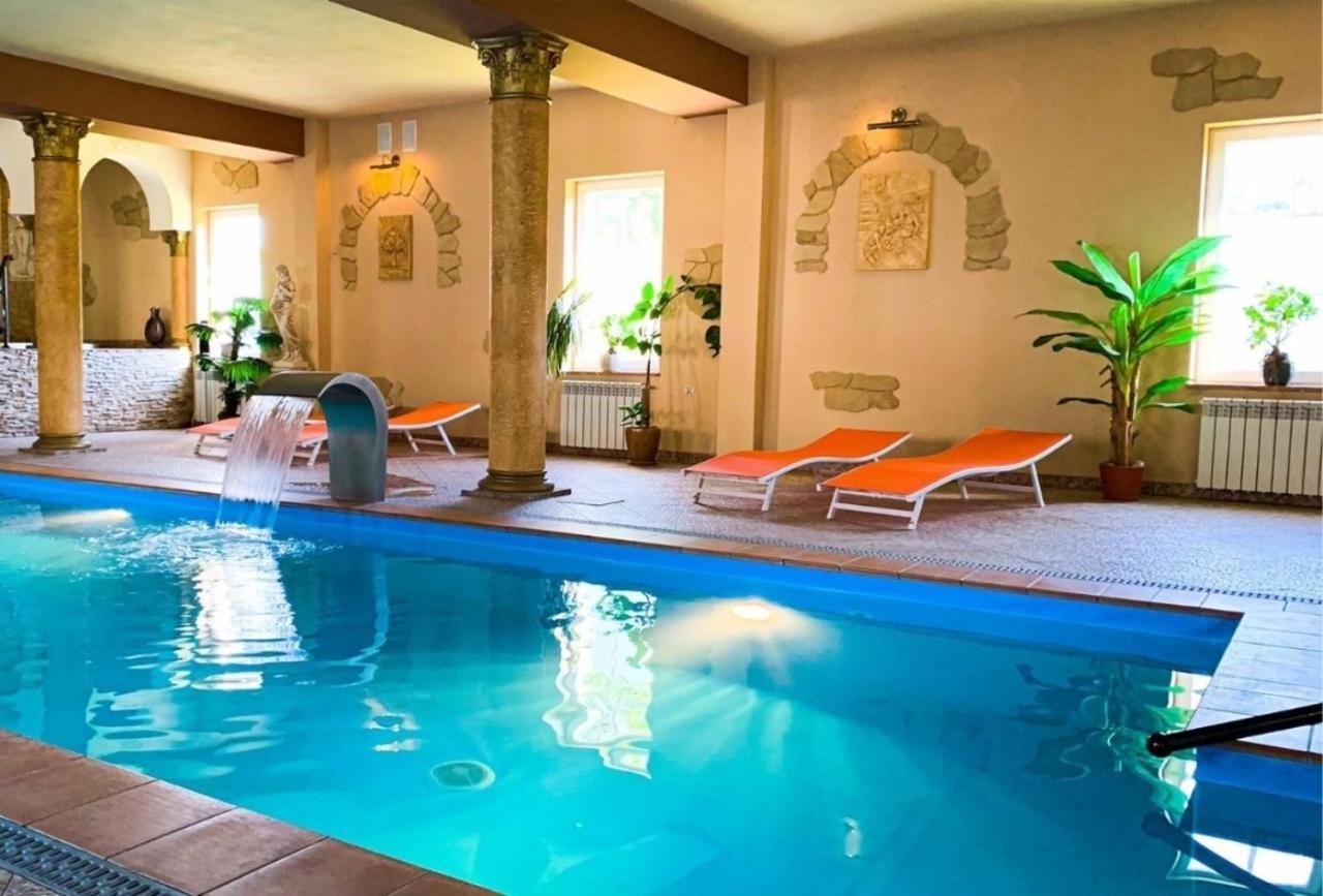 Hotel Wellness & Spa Antyczny Dwor Rudna Mala Dış mekan fotoğraf