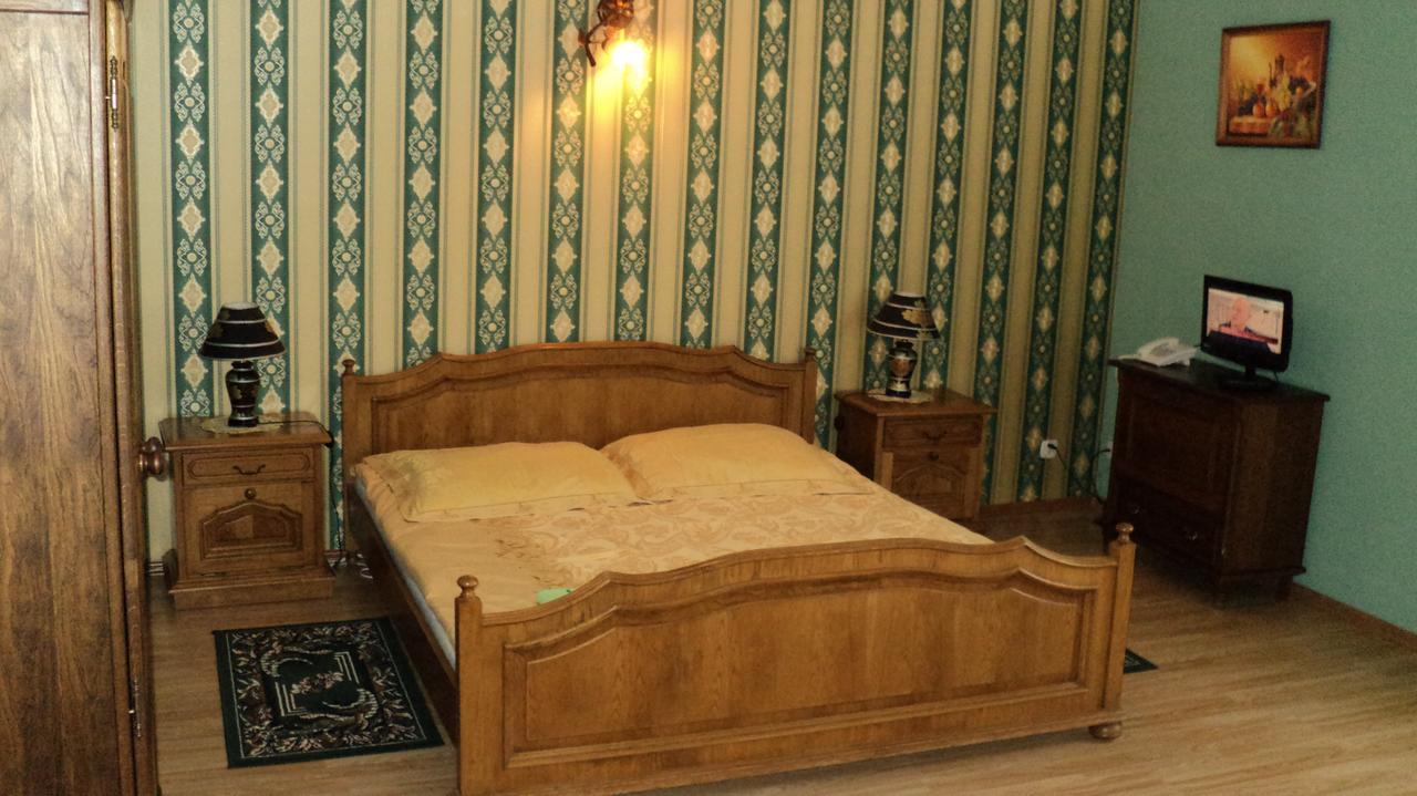 Hotel Wellness & Spa Antyczny Dwor Rudna Mala Dış mekan fotoğraf