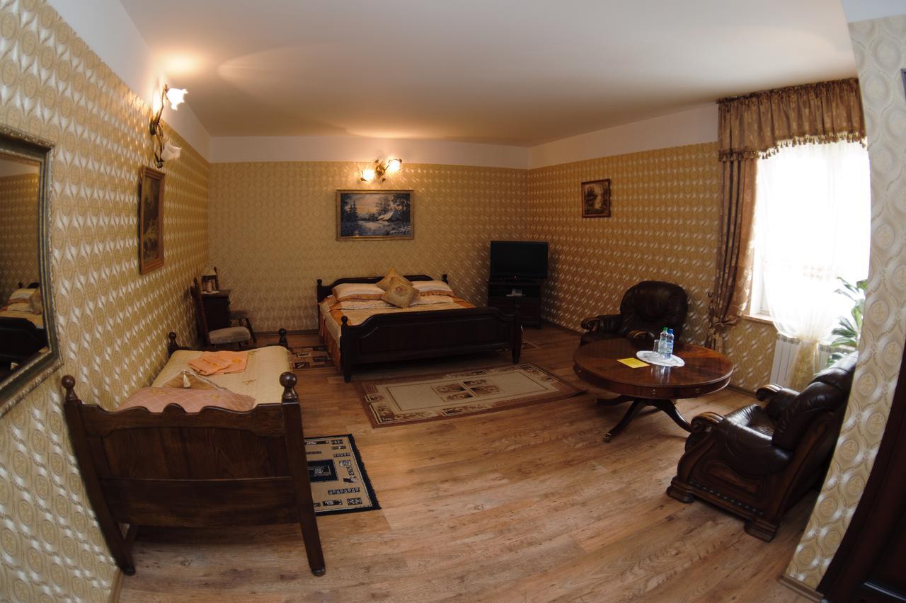 Hotel Wellness & Spa Antyczny Dwor Rudna Mala Dış mekan fotoğraf